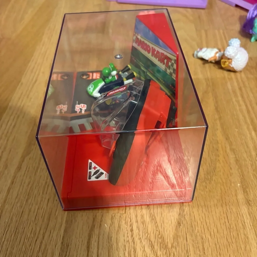 Carrera RC Nintendo Mario Kart - Yoshi 2.4 GHz Mini Remote Control Car NEW